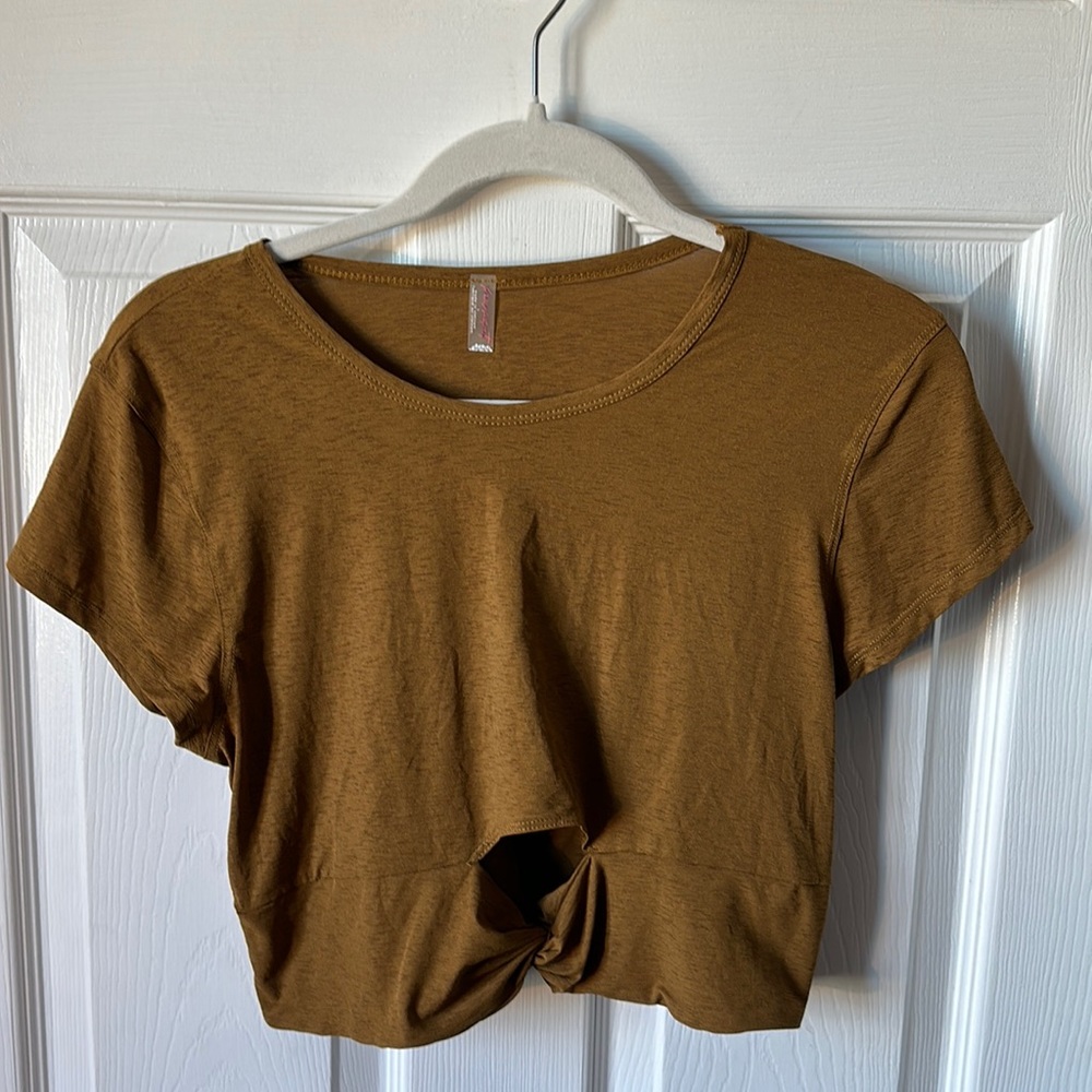 Free people movement  brown athletic crop top L